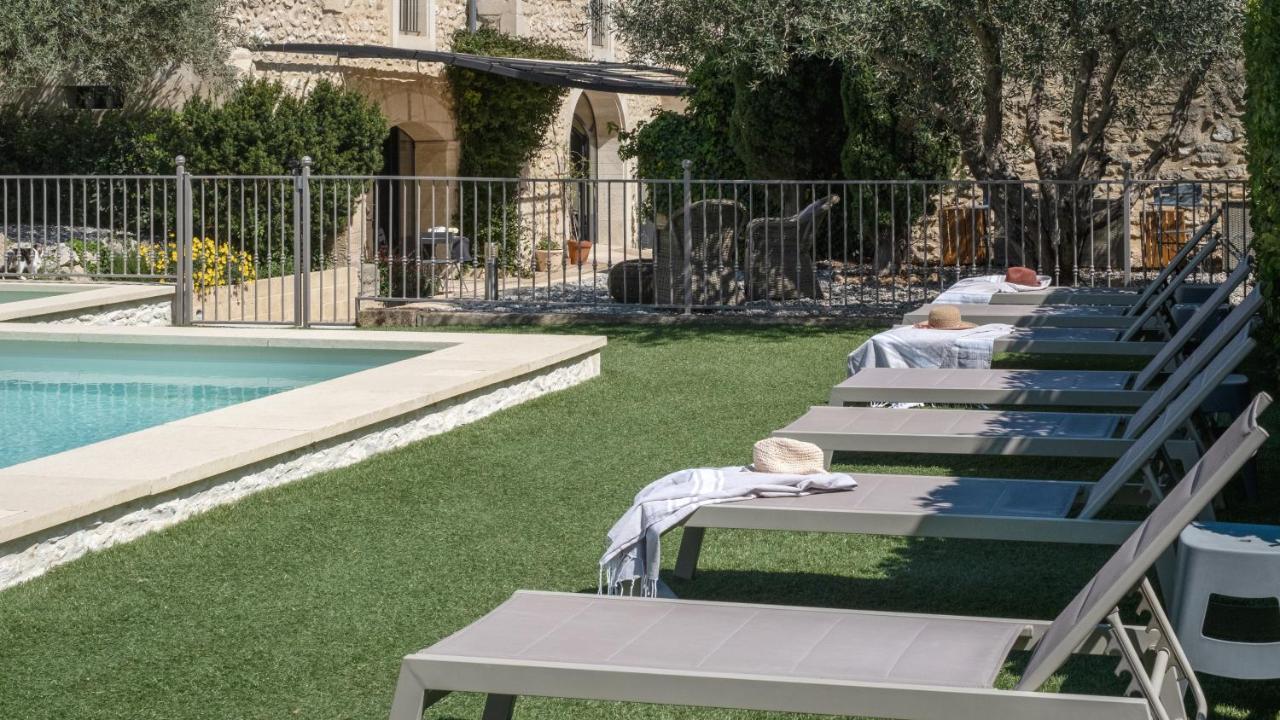 L'Ostal - Bed & Breakfast - Chambres Et Suites De 25 A 40M2 - Spa Saint-Hilaire-dʼOzilhan Buitenkant foto