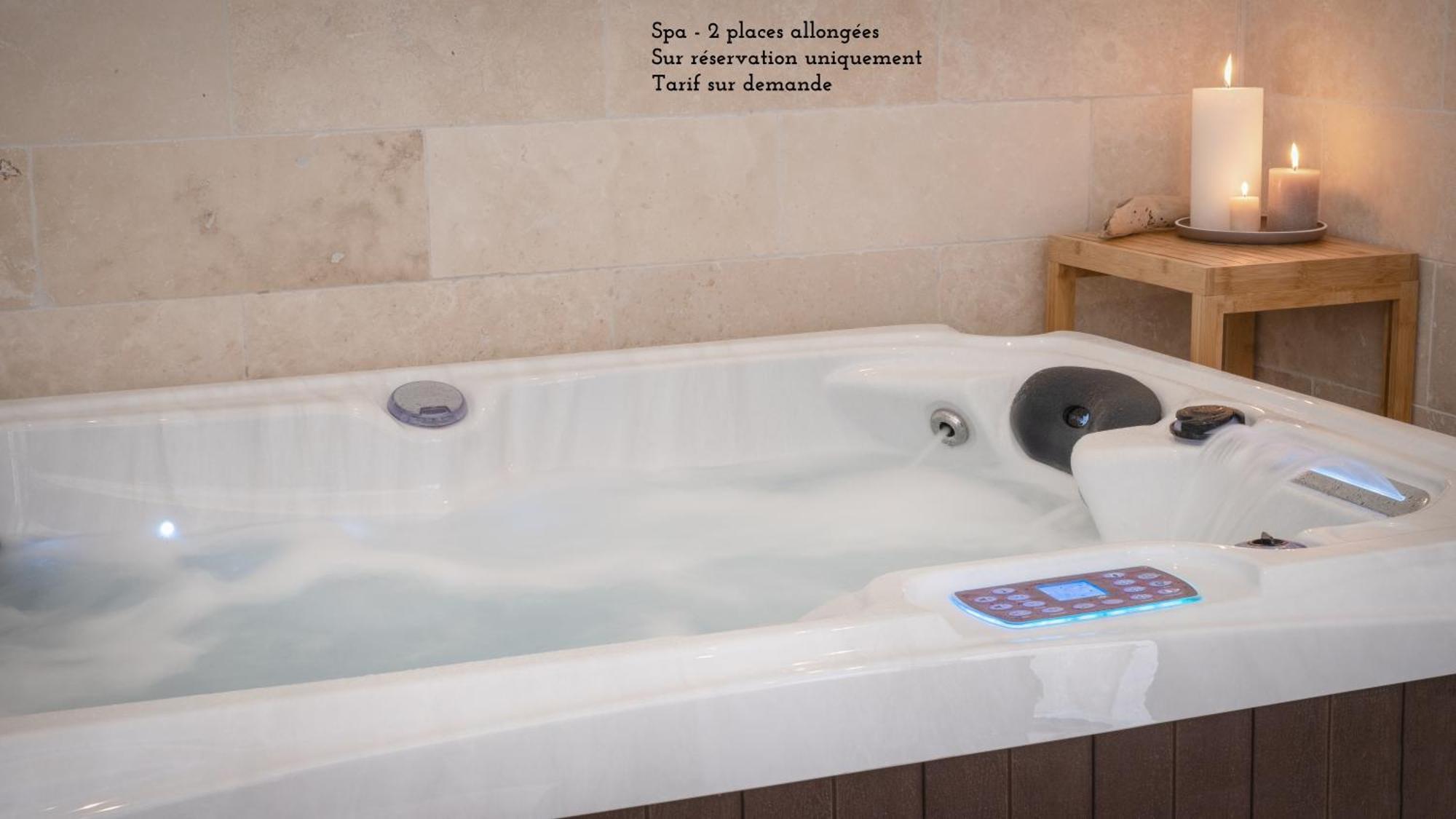 L'Ostal - Bed & Breakfast - Chambres Et Suites De 25 A 40M2 - Spa Saint-Hilaire-dʼOzilhan Buitenkant foto